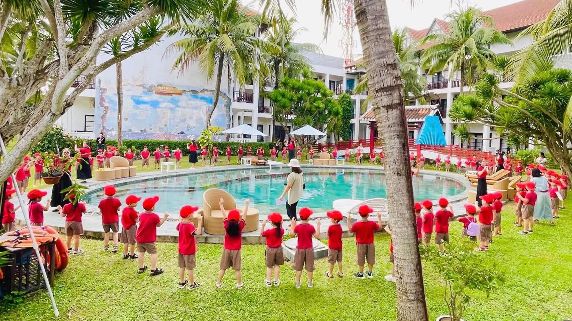 הוי אן River Beach Resort & Residences הוי אן